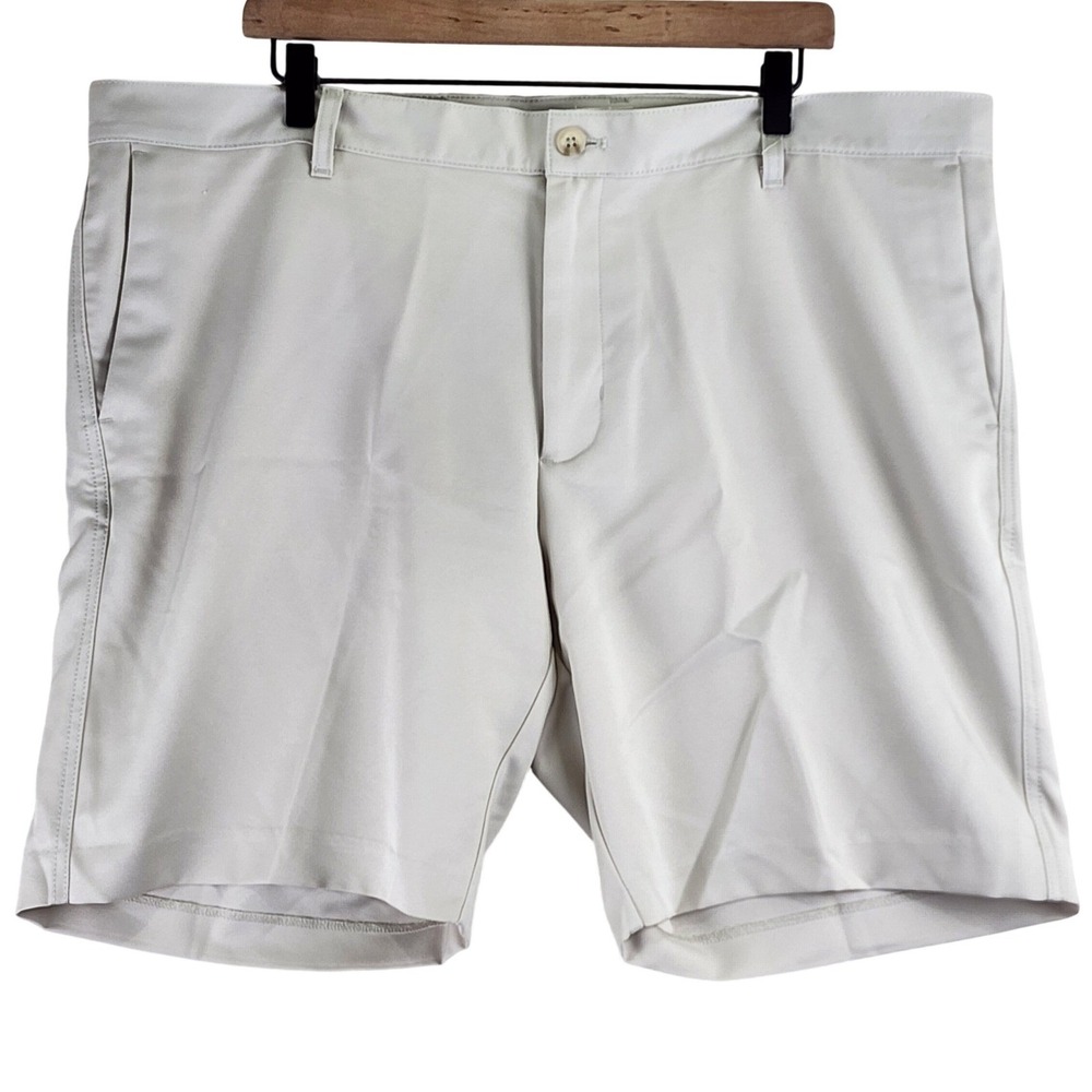 Chaps Golf Performance Flat Front Shorts Mens 42 Stone Beige Classic Preppy